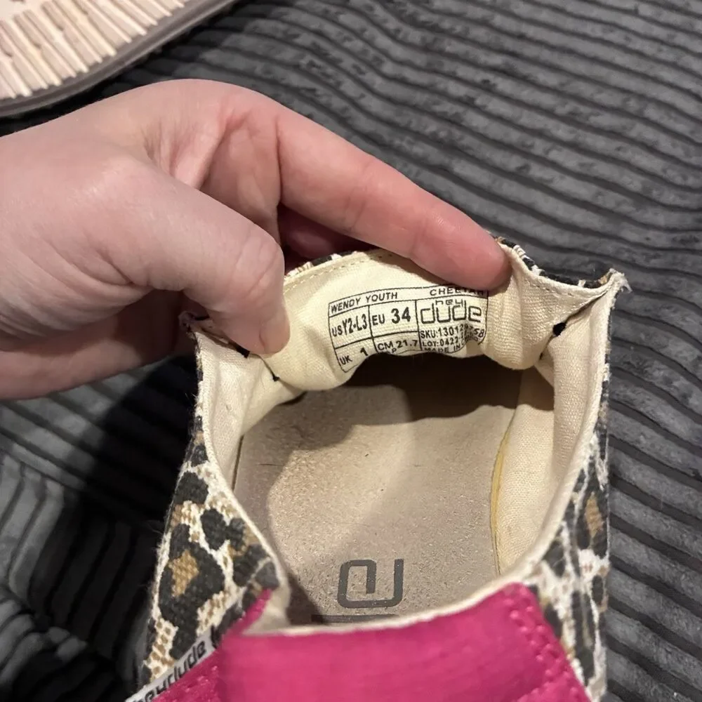 Hey Dude Girls Size Youth 2 Wendy Youth Cheetah Shoes